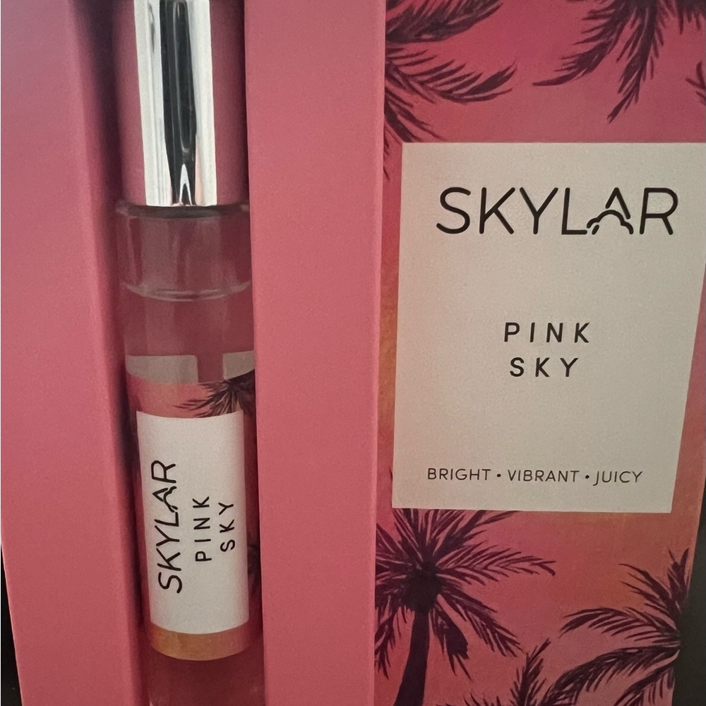 Skylar Pink Sky